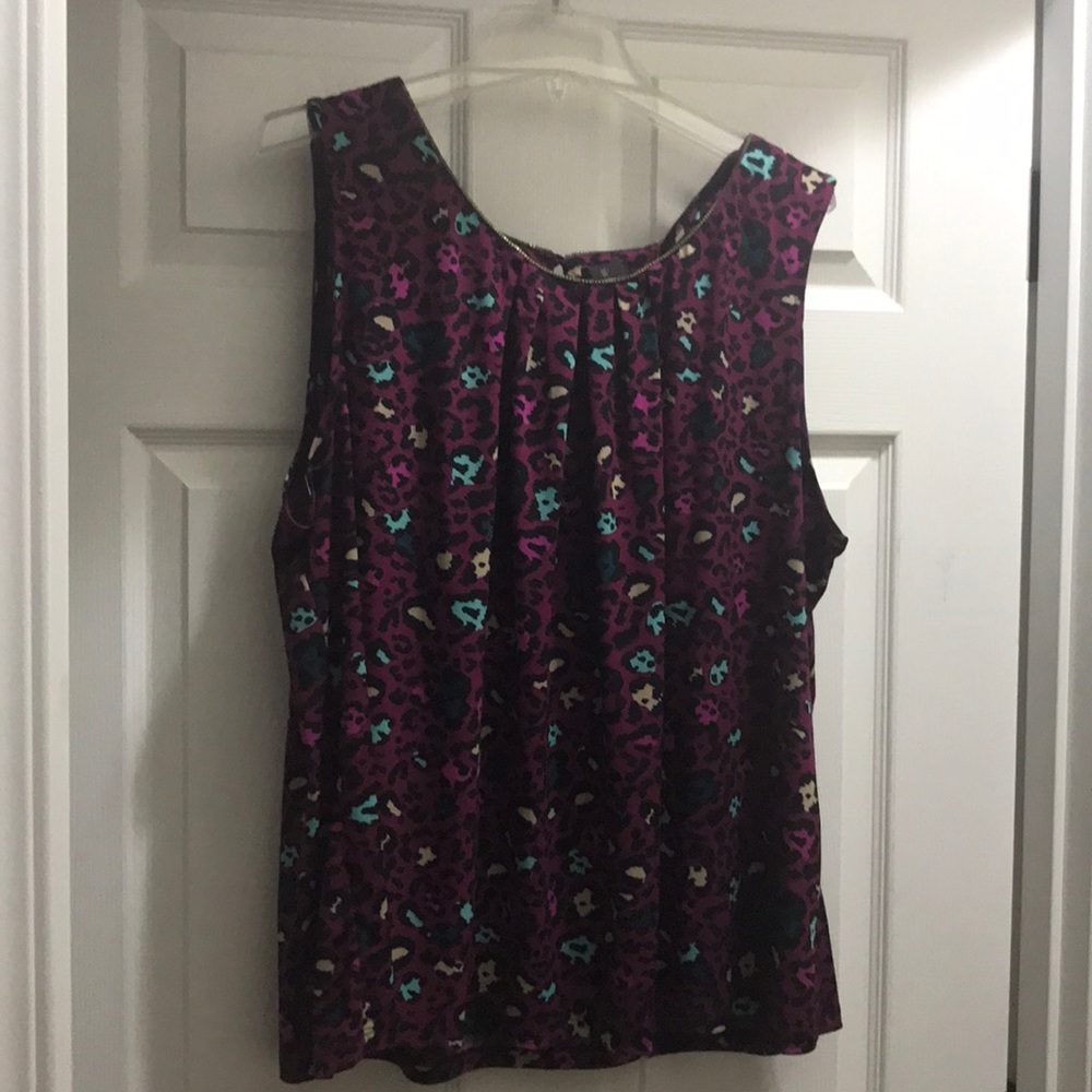Plus Size Sleeveless Shirt